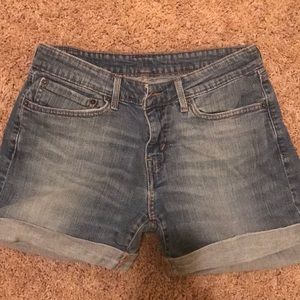 Levi shorts size 30 waist